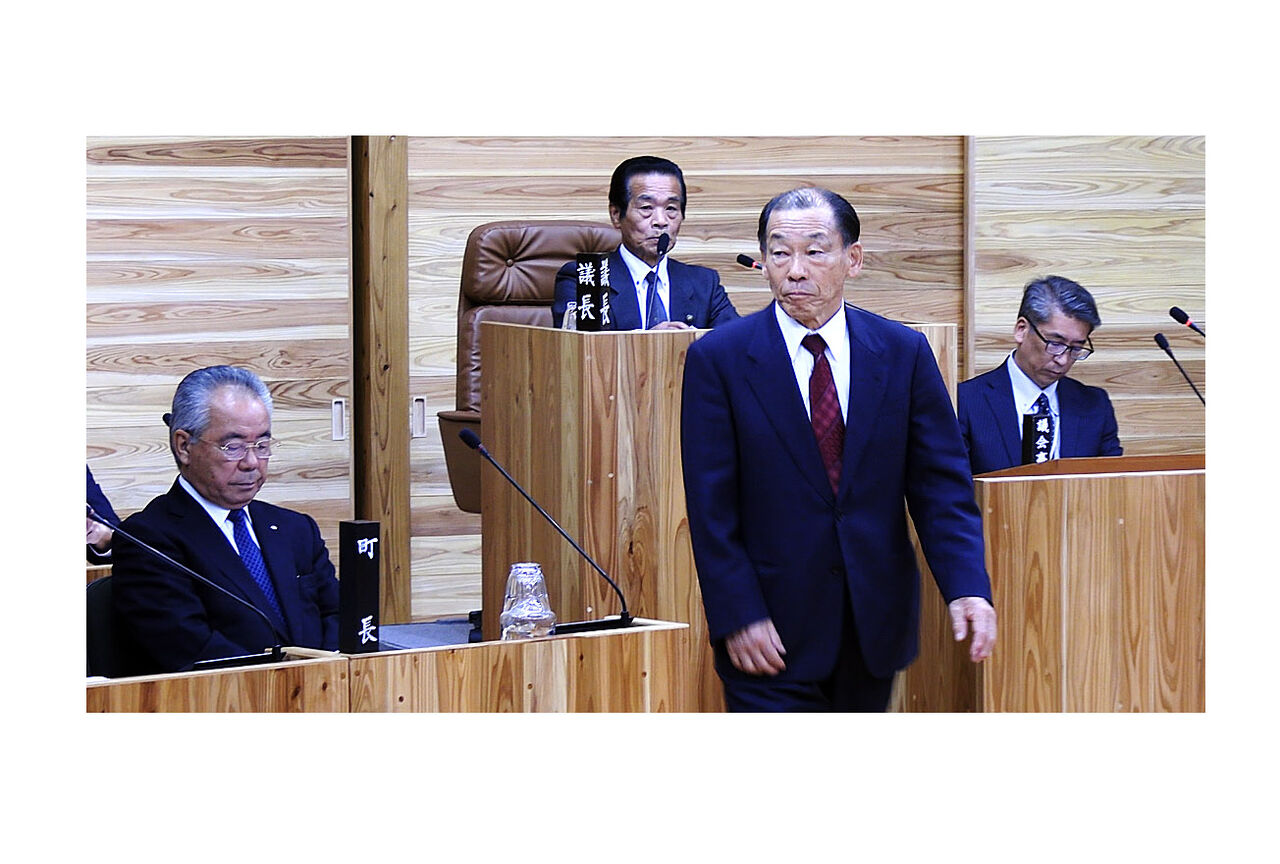 20200110岩川議長辞任